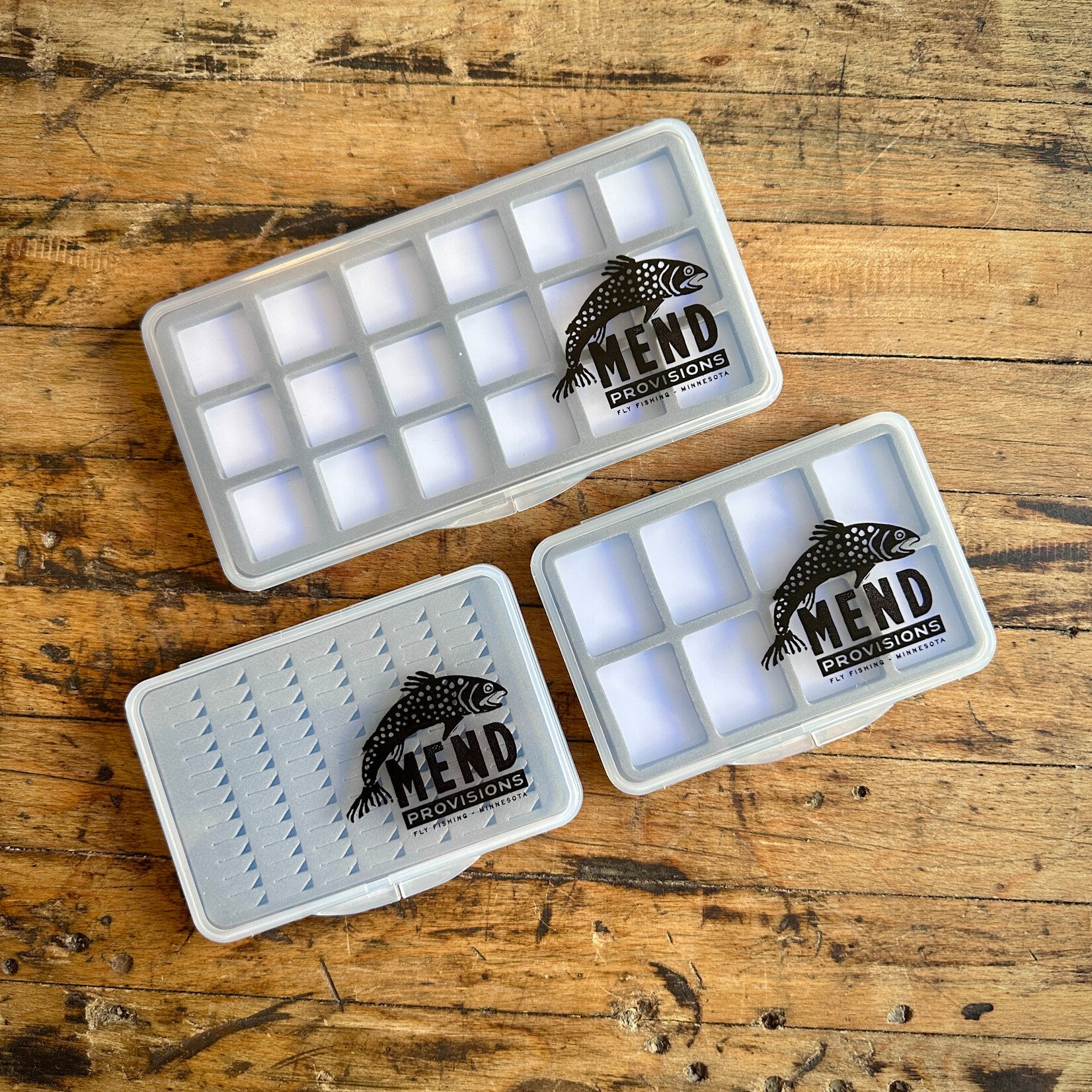 Mend Fly Box - Ultra Slim Medium 5"x3.5"x1/2" - Magnetic