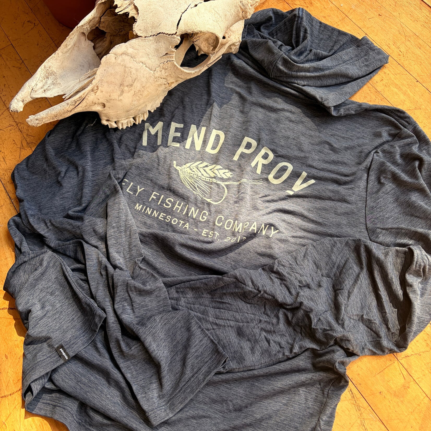 Mend Mend x Patagonia Cap Cool Daily Hoodie - Smolder Blue X-Dye