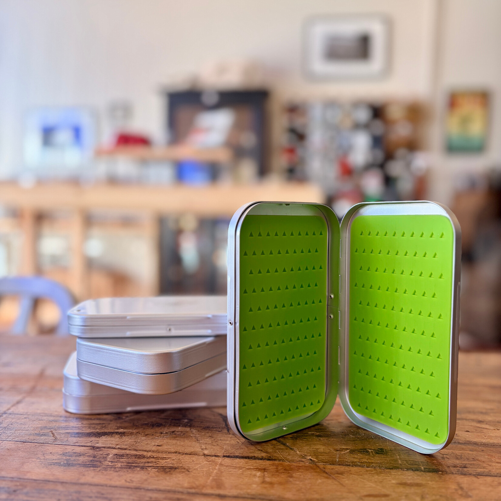 Richard Wheatley Fly Box - #SL1601 Si - Slim Line Silicone Inserts