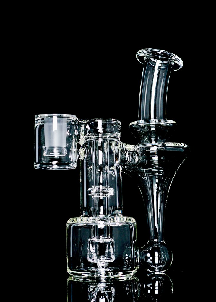 Jeff Glass R3 Recycler with Black Silicone Reclaimer