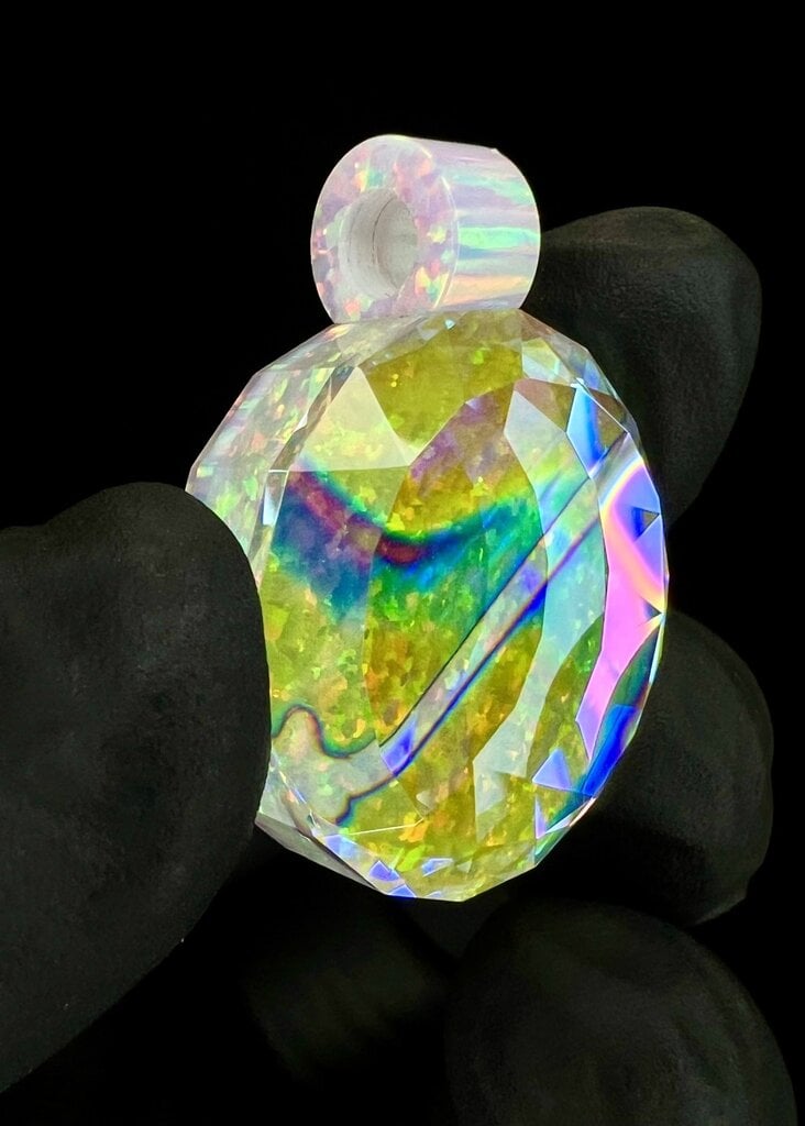 Kravin Faceted opal Pendant