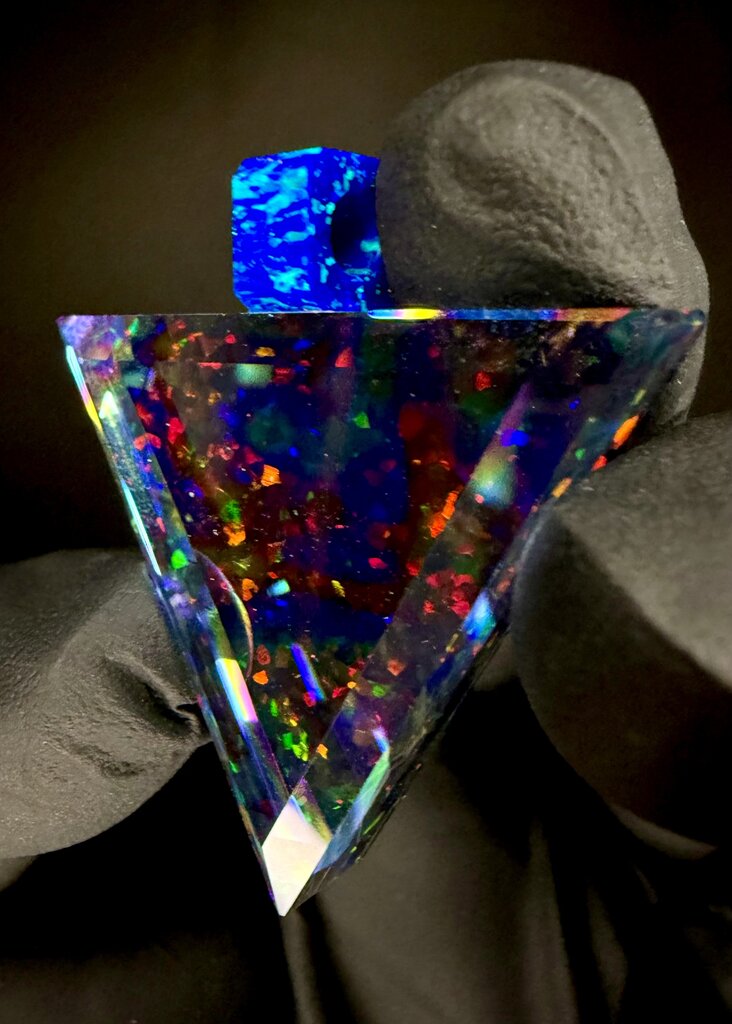 Kravin Faceted Triangle, Blue Bale - 2