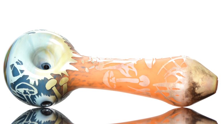 Liberty 503 Fungus Theme Multi Color Frit Spoon with Wig Wag Cap