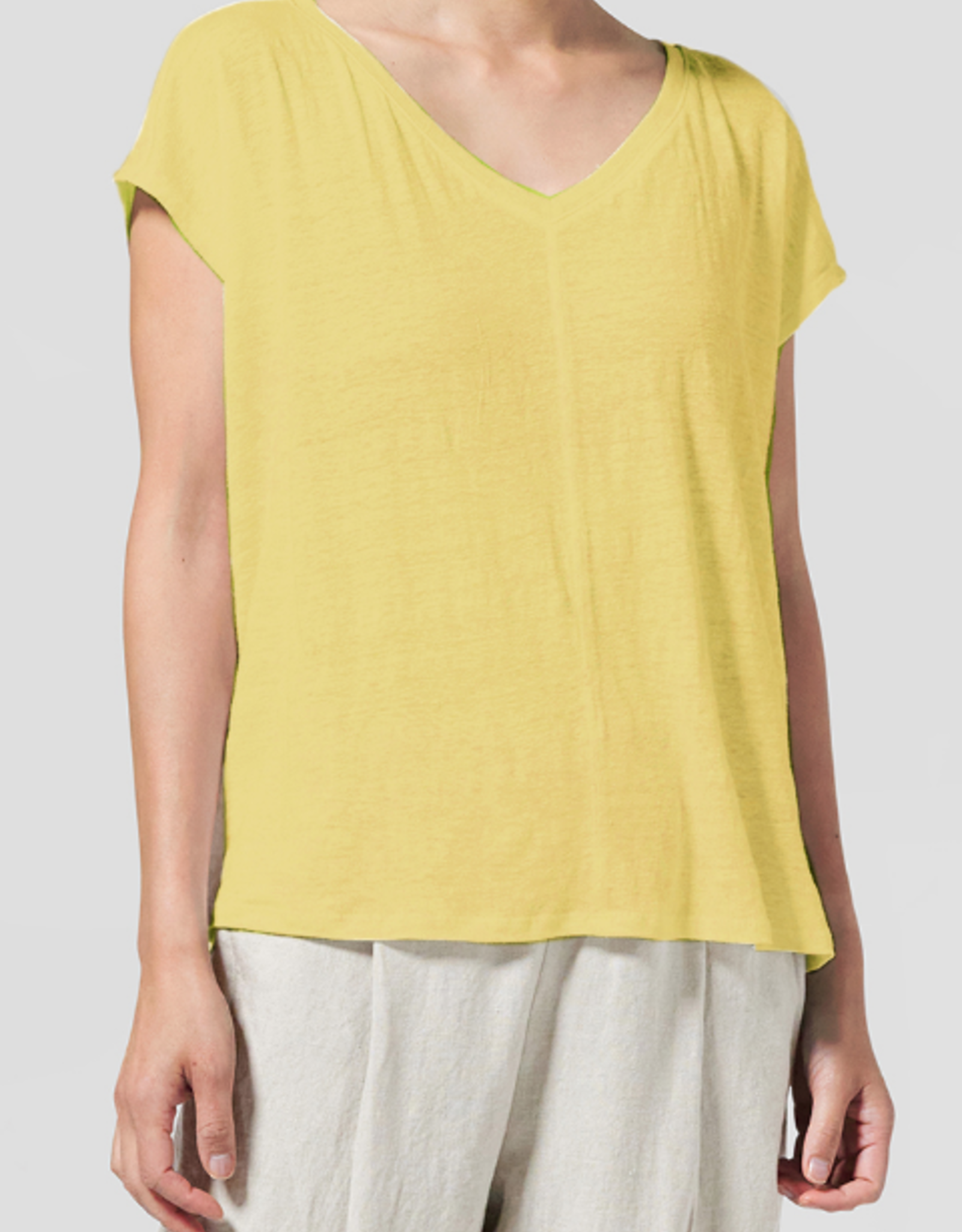EILEEN FISHER V NECK SQUARE TEE