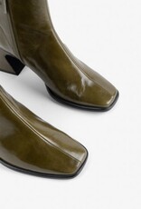 INTENTIONALLY BLANK TAFFY PATENT LEATHER BOOT