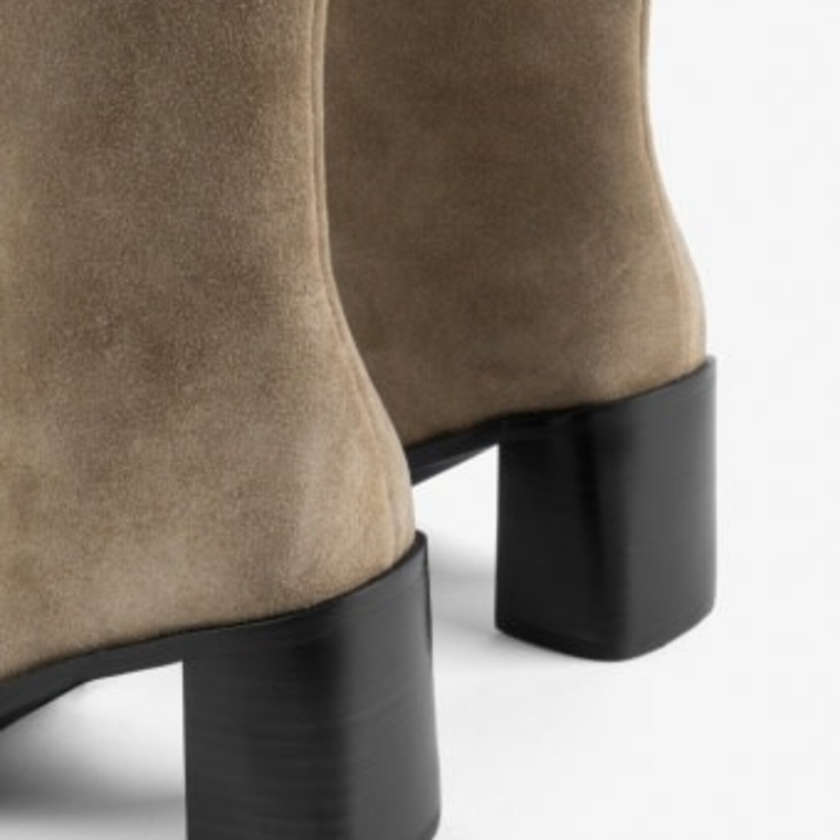 INTENTIONALLY BLANK WORTH WESTERN BOOT