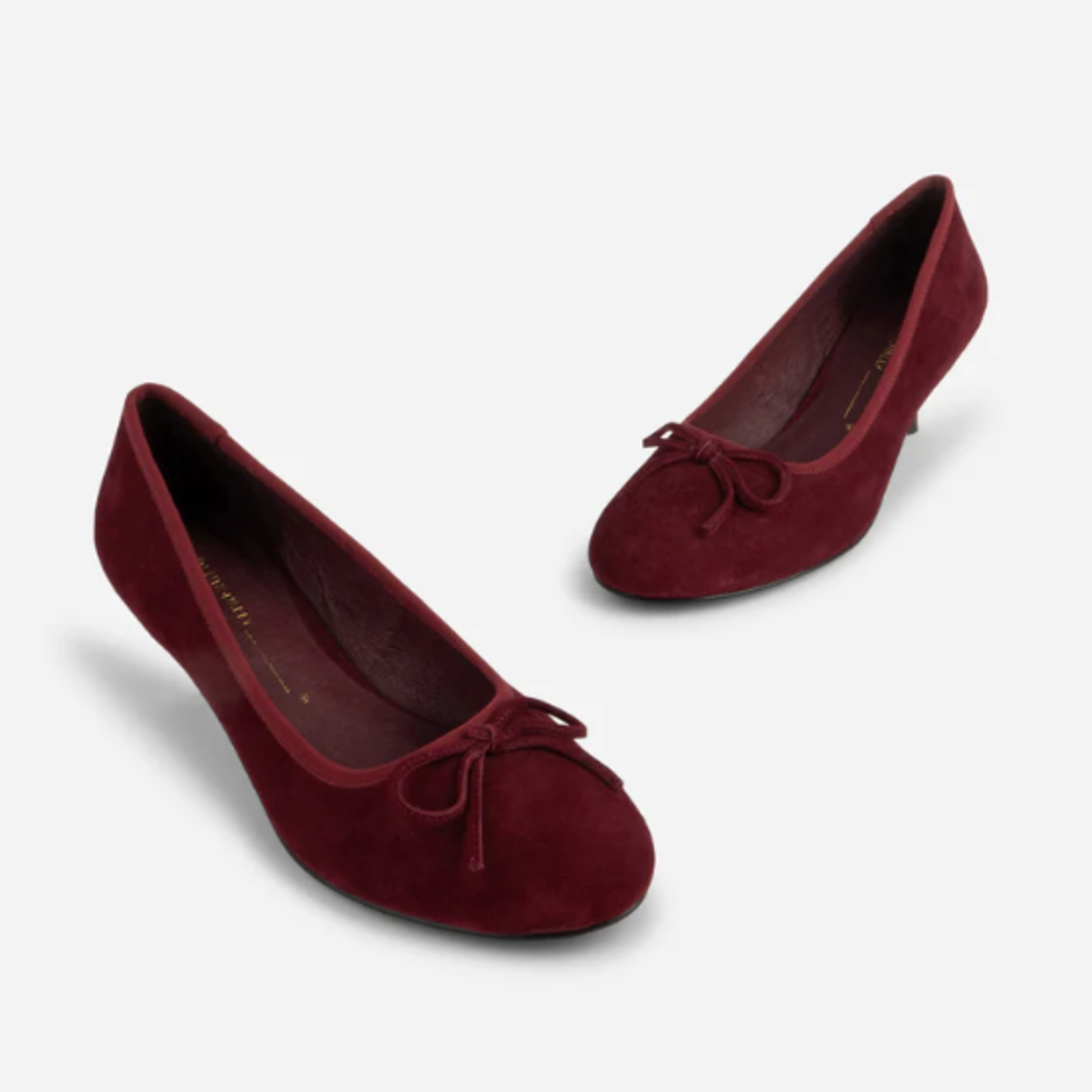 INTENTIONALLY BLANK BINA SUEDE KITTEN HEEL