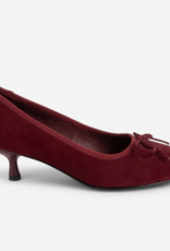 INTENTIONALLY BLANK BINA SUEDE KITTEN HEEL