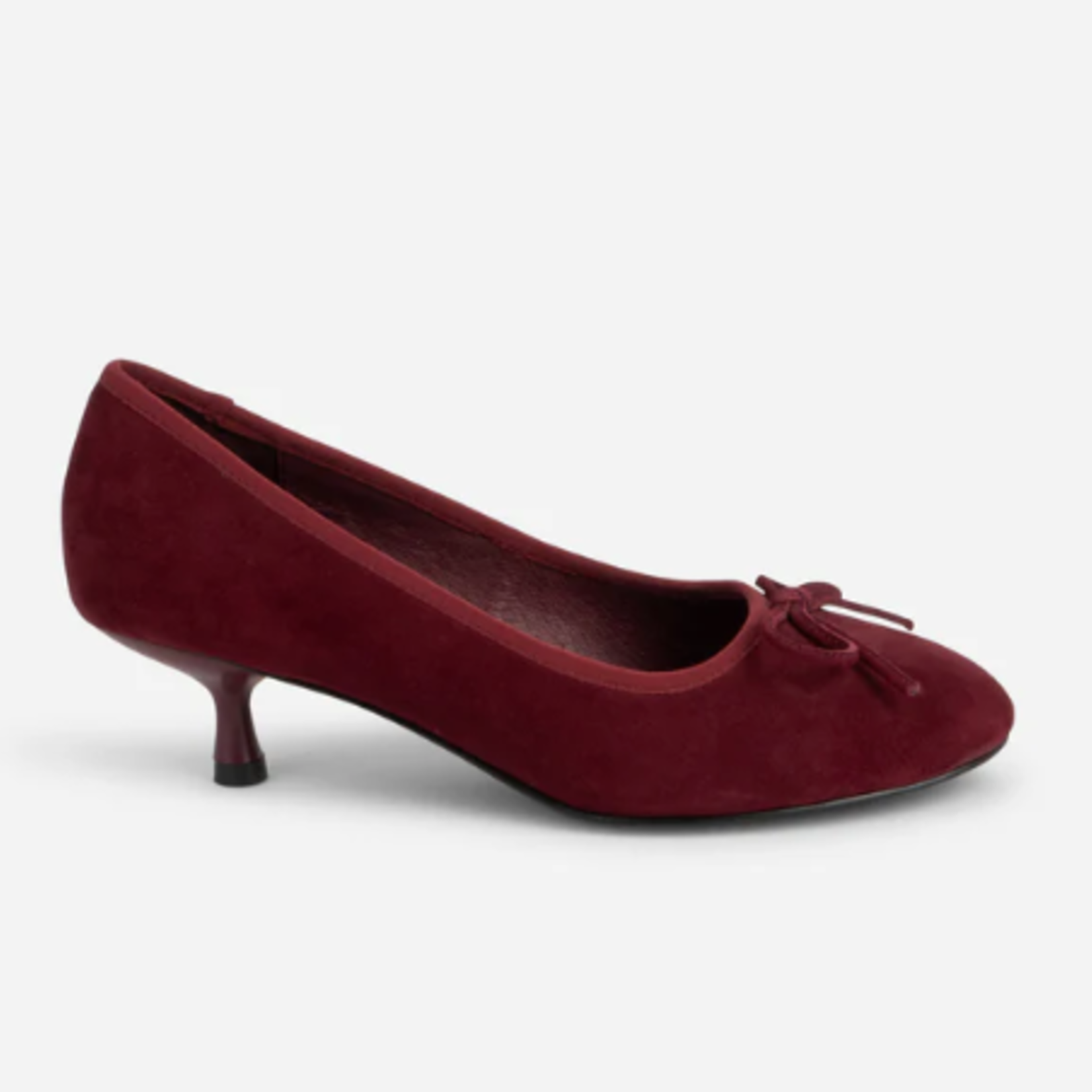 INTENTIONALLY BLANK BINA SUEDE KITTEN HEEL