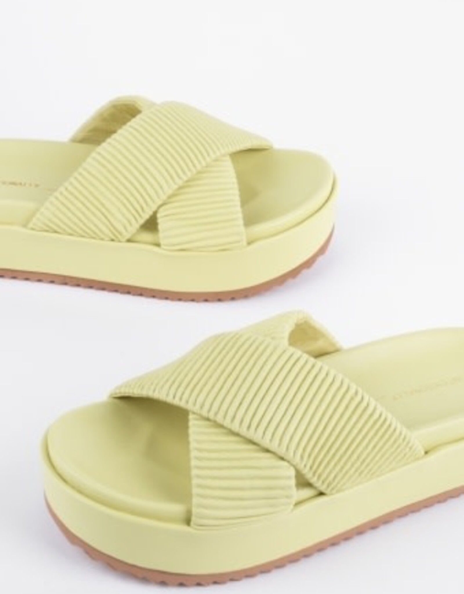 INTENTIONALLY BLANK SYLVIE FLATFORM SANDAL