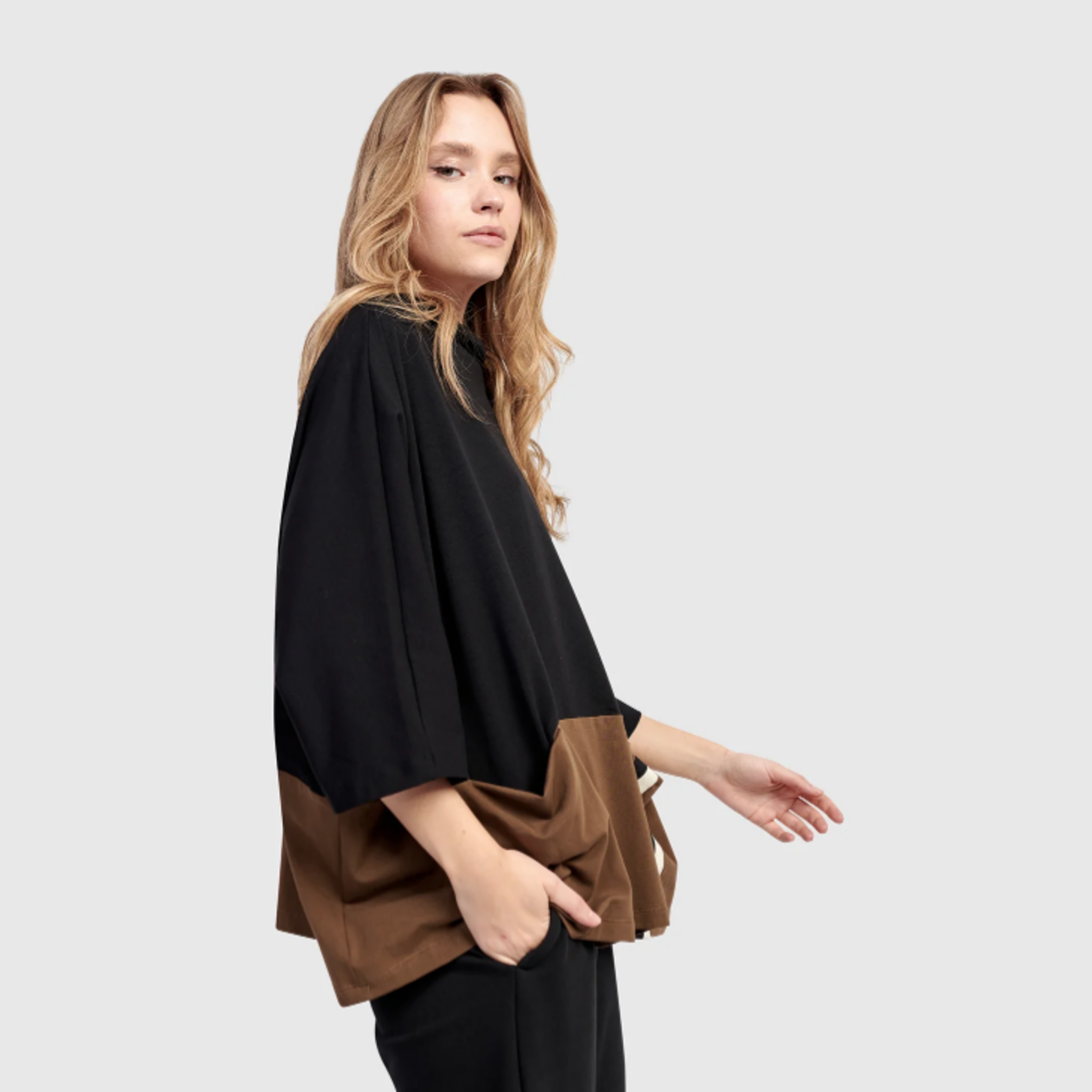 ALEMBIKA URBAN CLUBHOUSE BOXY TOP