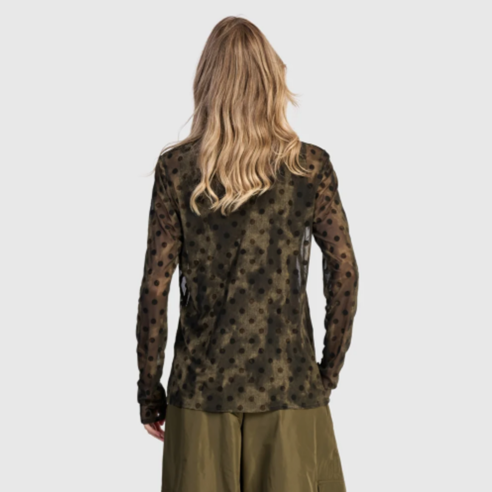 ALEMBIKA URBAN BRIAR MESH TURTLENECK