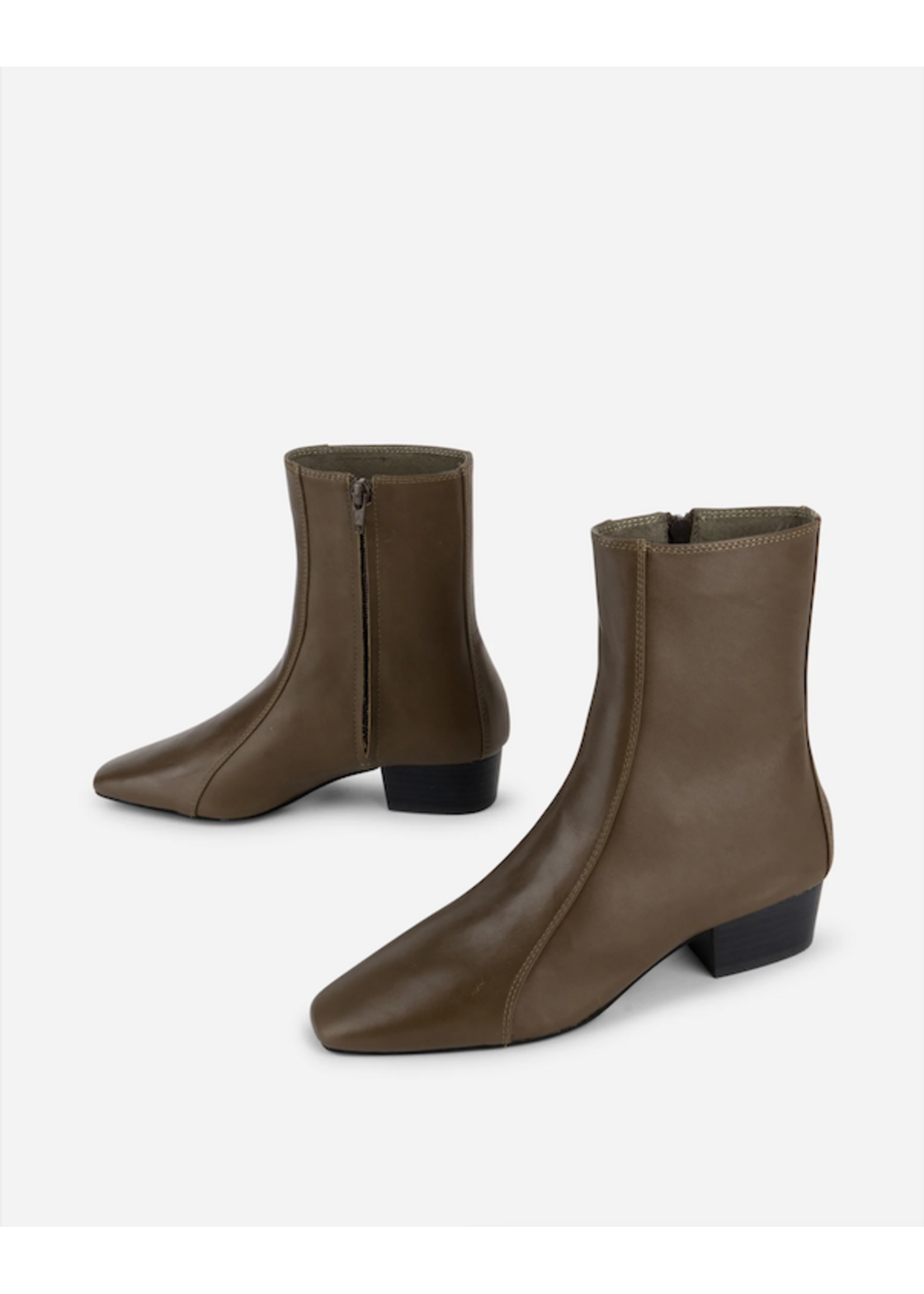 INTENTIONALLY BLANK COMBO STRETCH LEATHER ANKLE BOOT