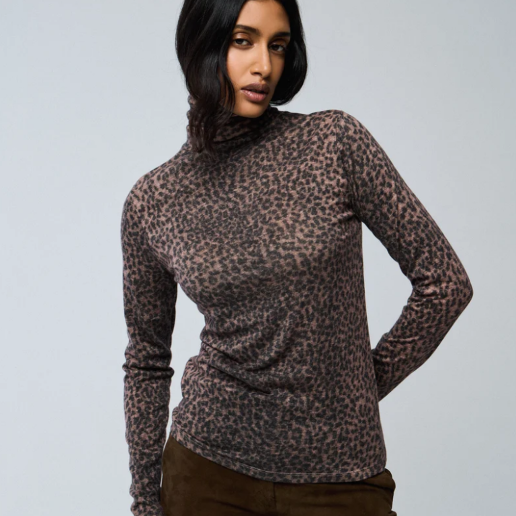 MAJESTIC COTTON CASHMERE TURTLENECK