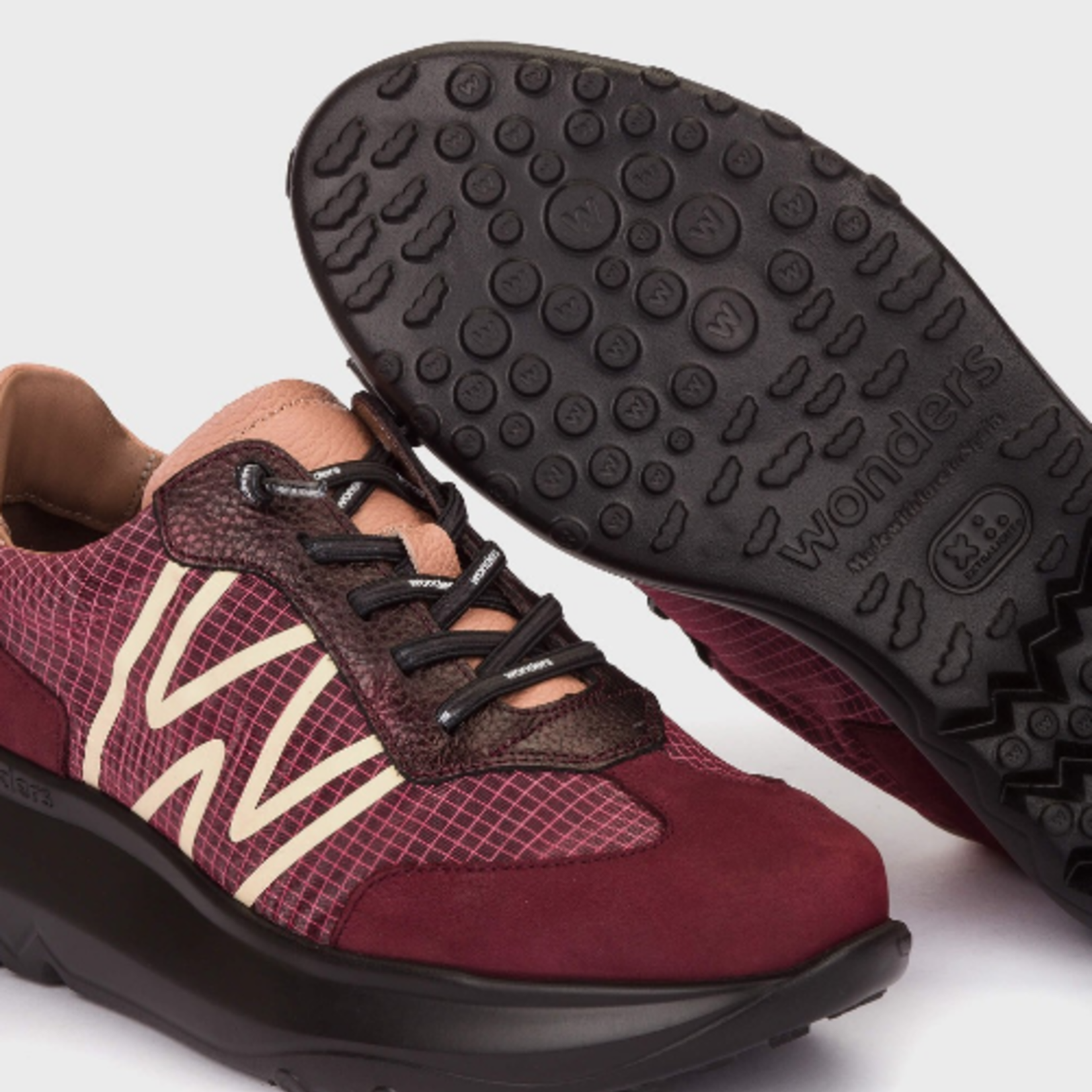 WONDERS ULTRAFLY 01 SNEAKER
