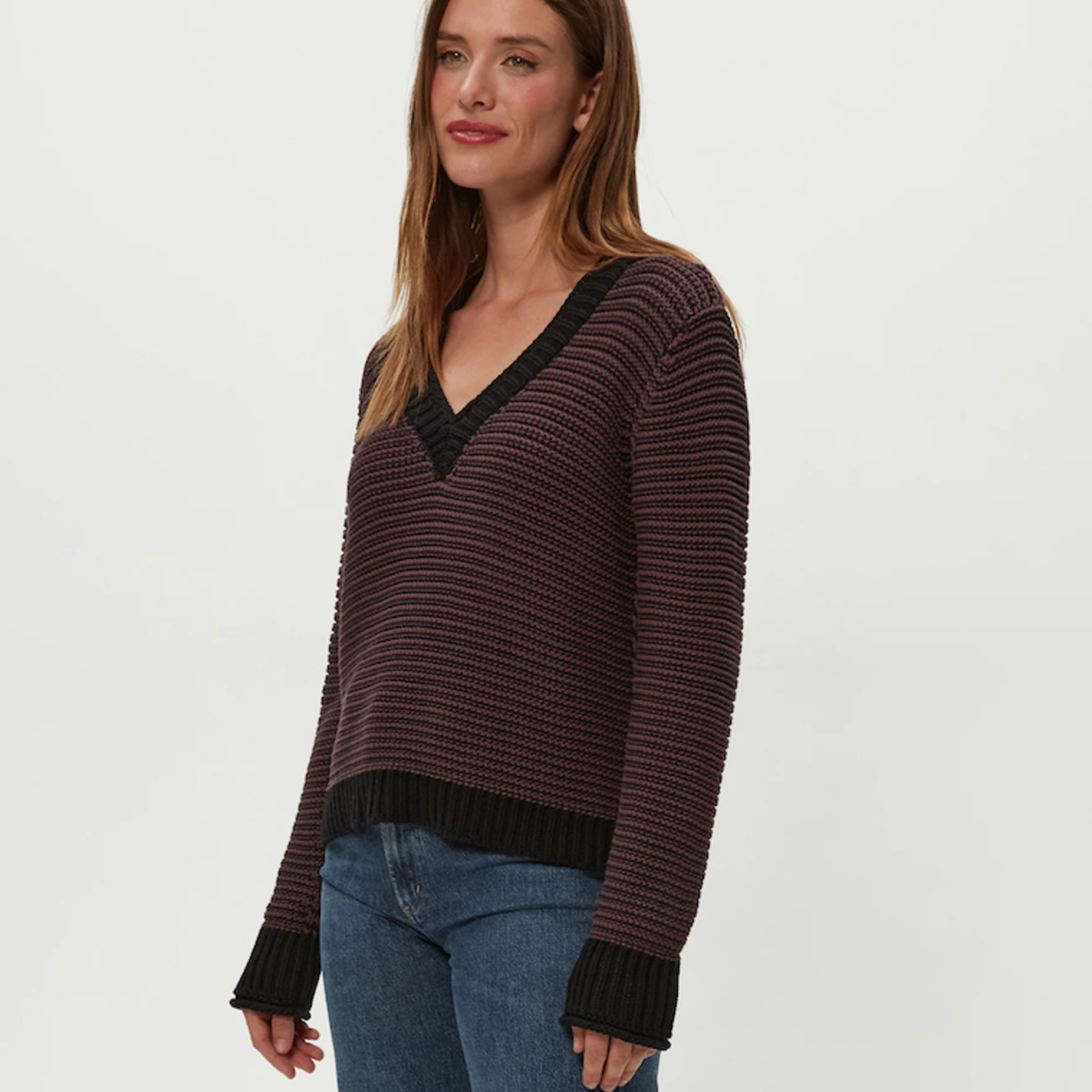MICHAEL STARS LINDA V NECK PULLOVER