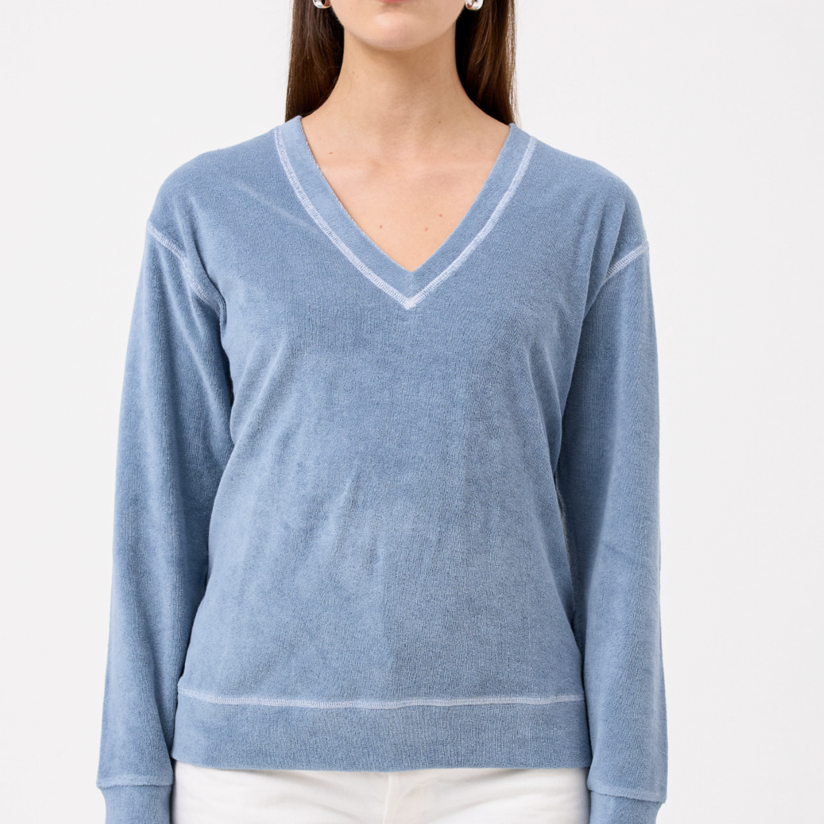 GOLDIE LEWINTER LIFE OF LUXURY V NECK SWEATSHIRT