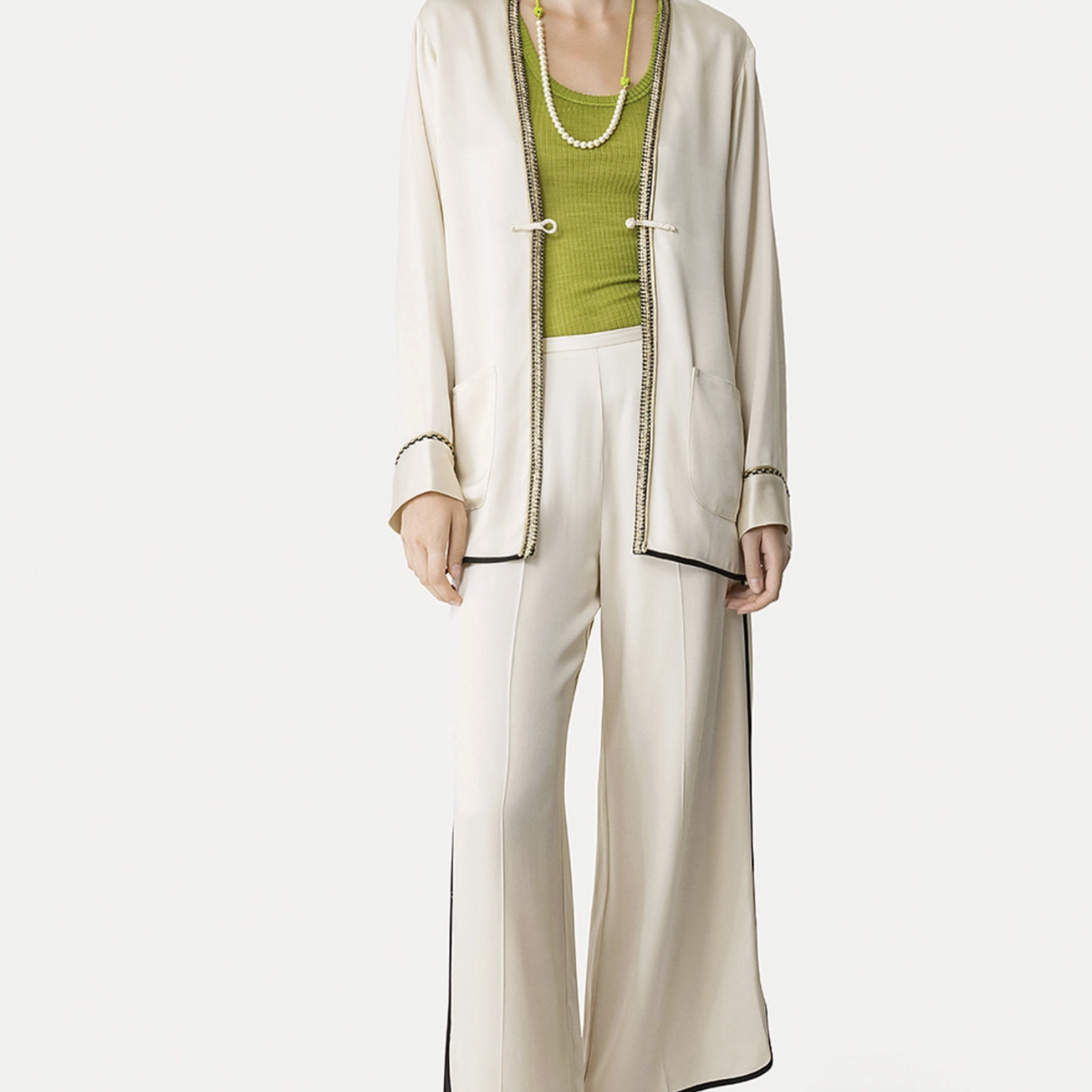 FORTE FORTE CROPPED TROUSERS IN ENVERS SATIN