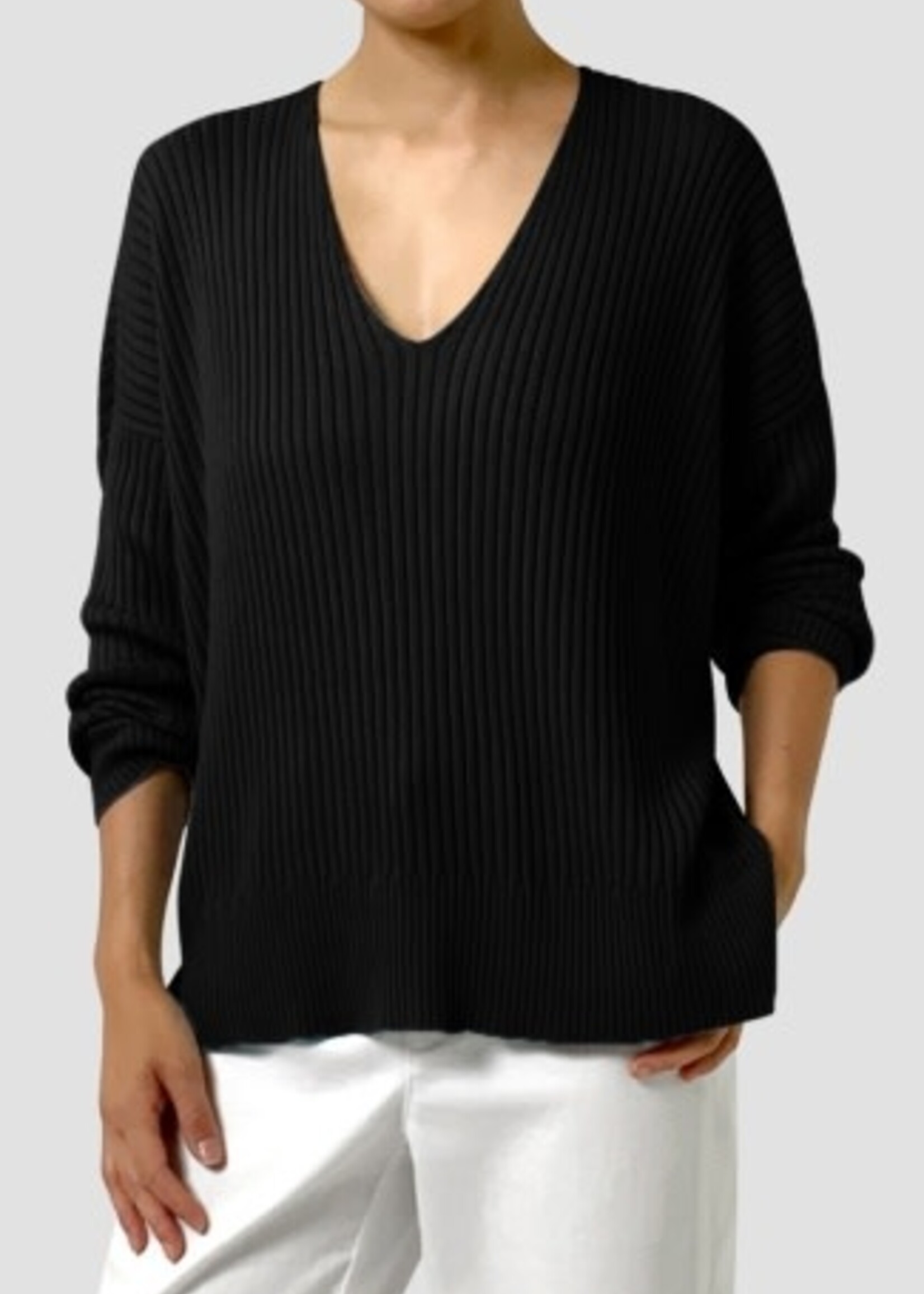 EILEEN FISHER PERUVIAN COTTON BLEND V-NECK TOP