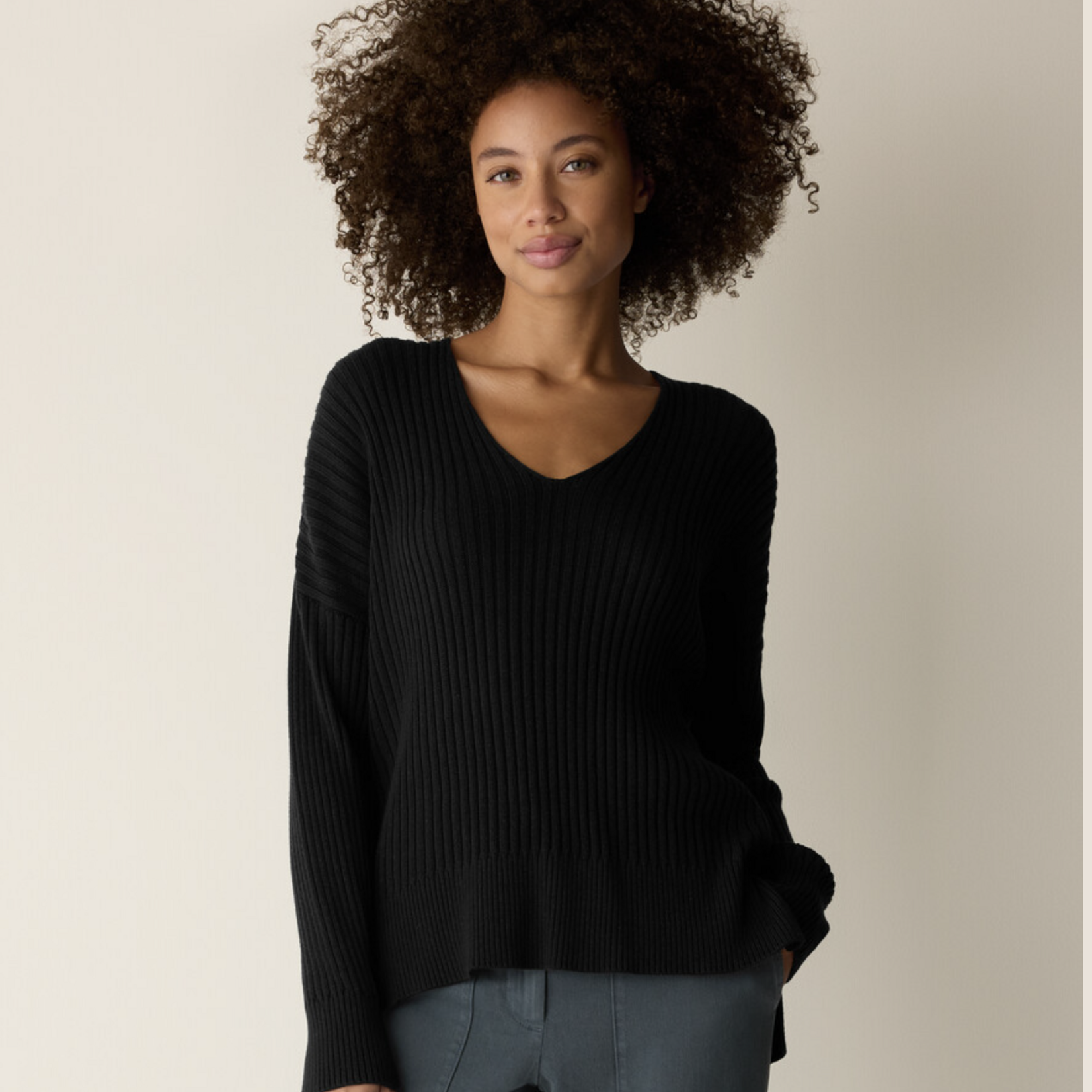 EILEEN FISHER PERUVIAN COTTON BLEND V-NECK TOP
