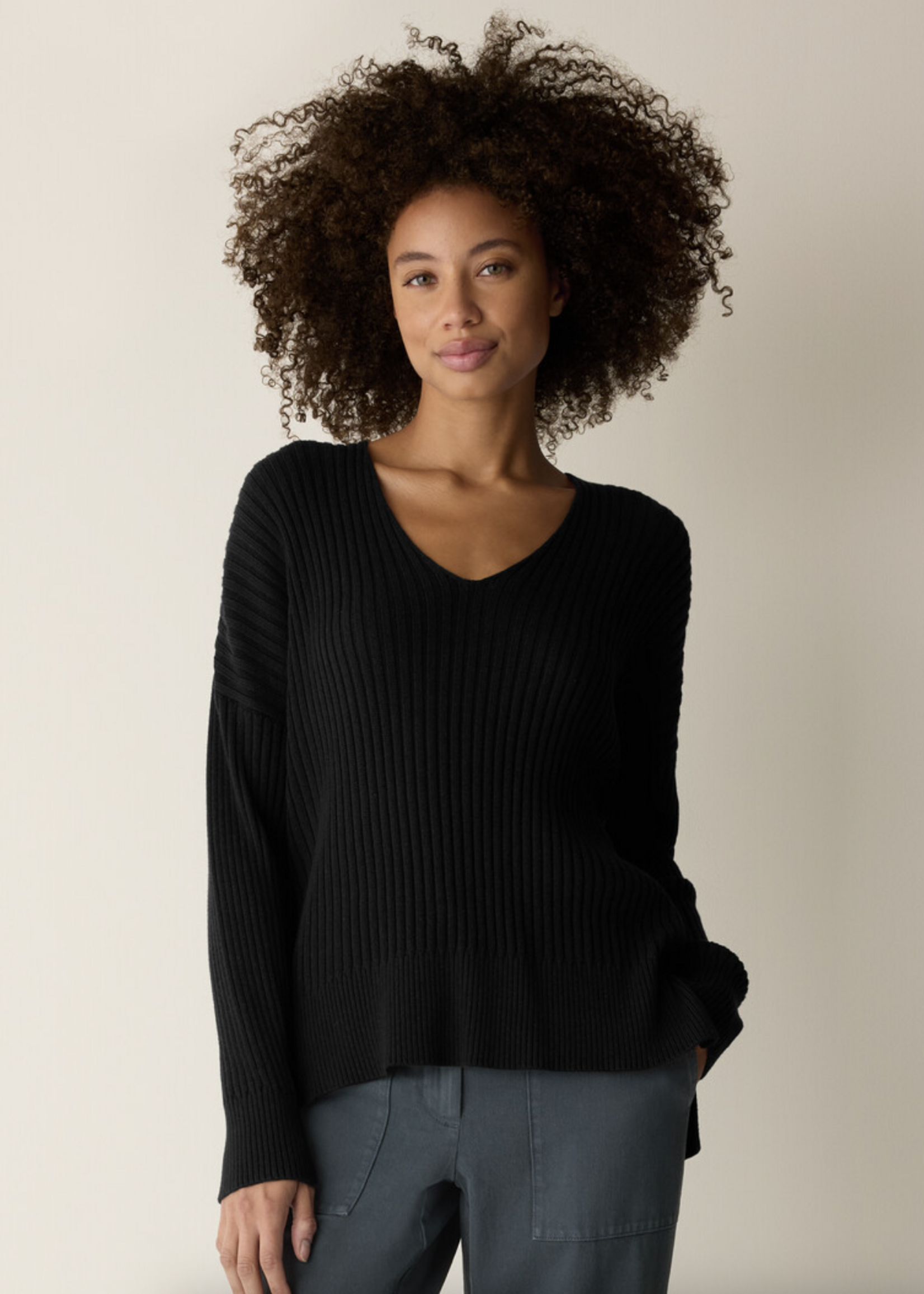 EILEEN FISHER PERUVIAN COTTON BLEND V-NECK TOP