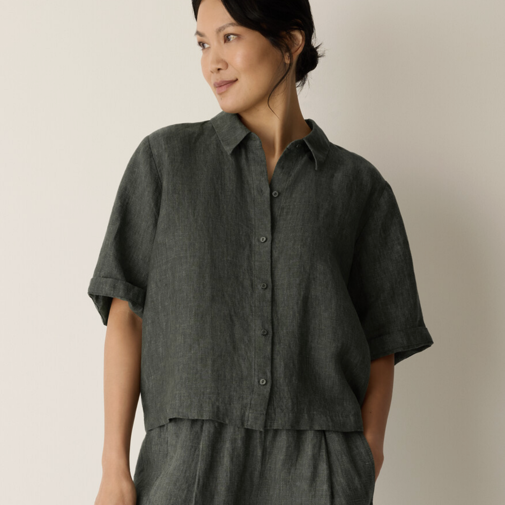 EILEEN FISHER WASHED ORGANIC LINEN DÉLAVÉ ELBOW SLEEVE TOP