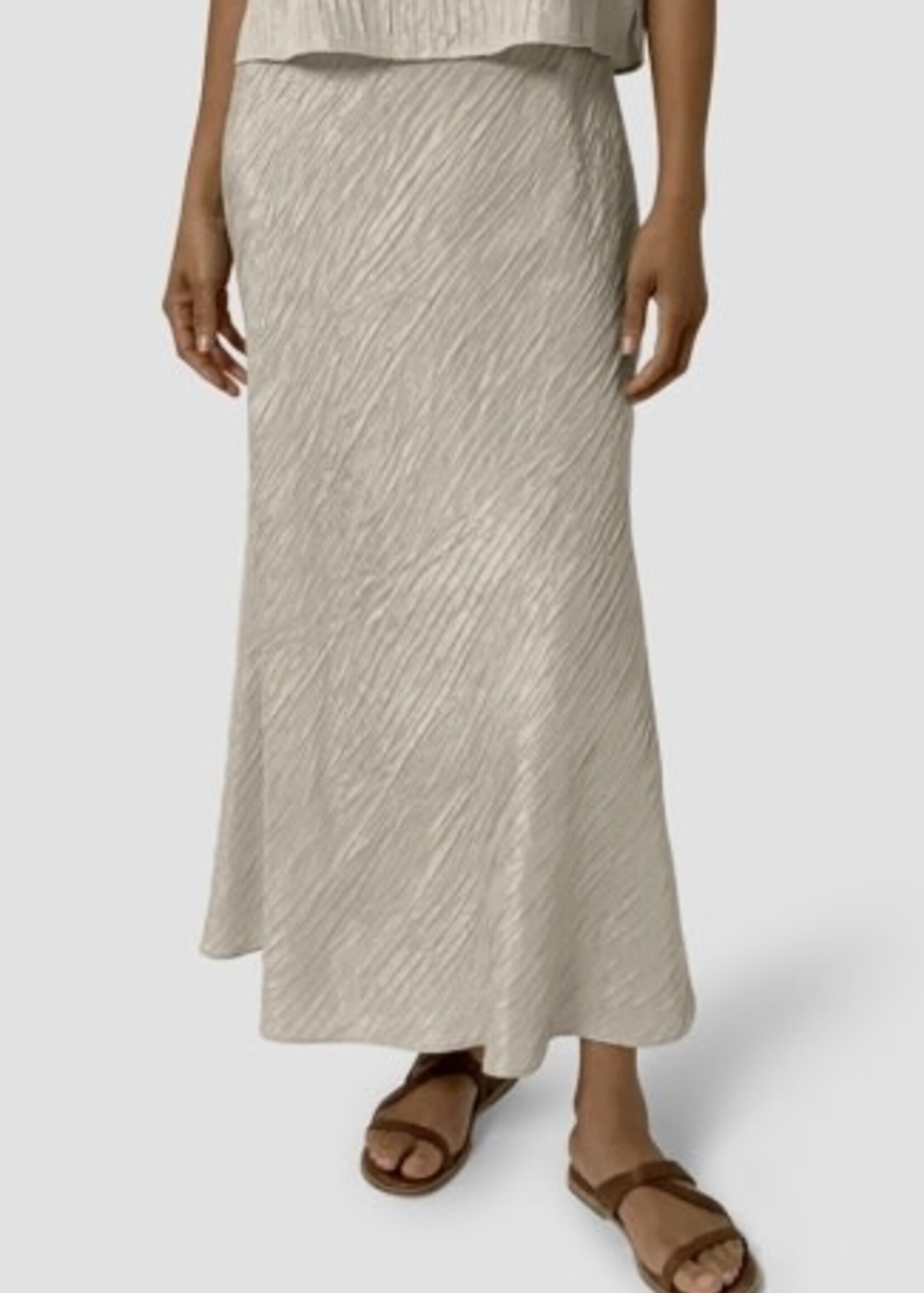 EILEEN FISHER TEXTURED SILK JACQUARD BIAS SKIRT