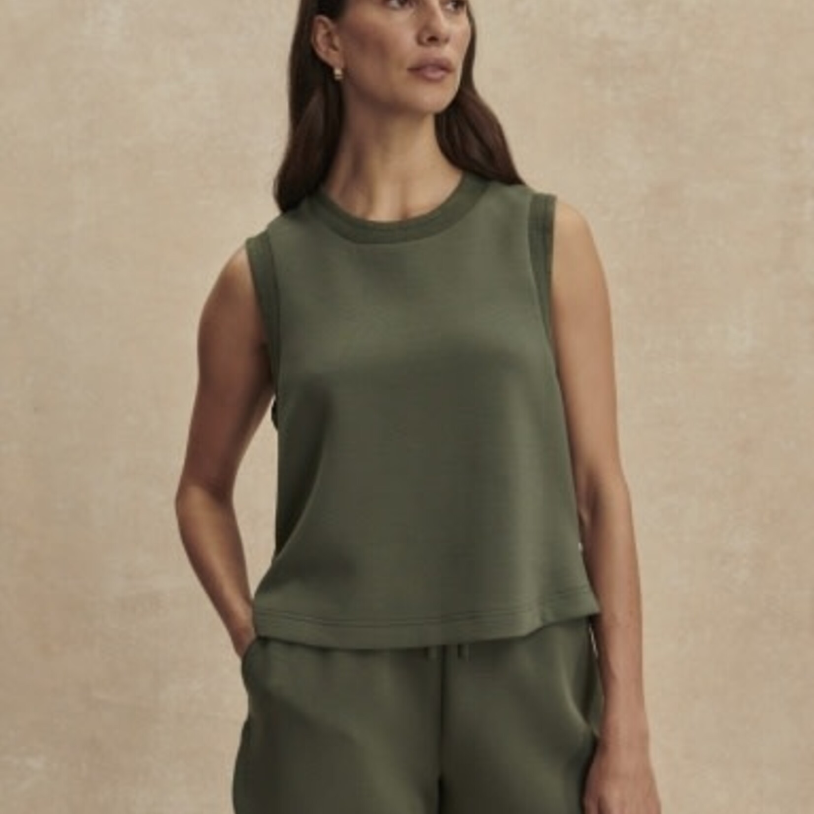 VARLEY SHEA CROP TANK