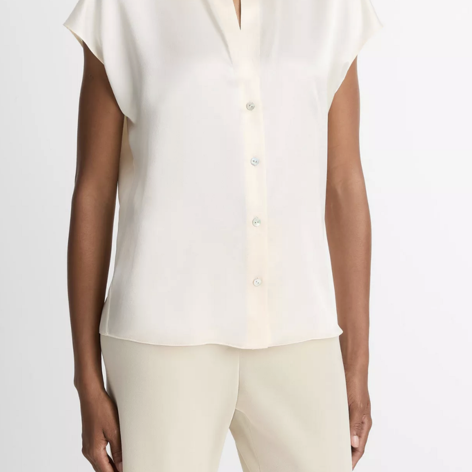 VINCE SILK CAP-SLEEVE RUCHED-BACK BLOUSE