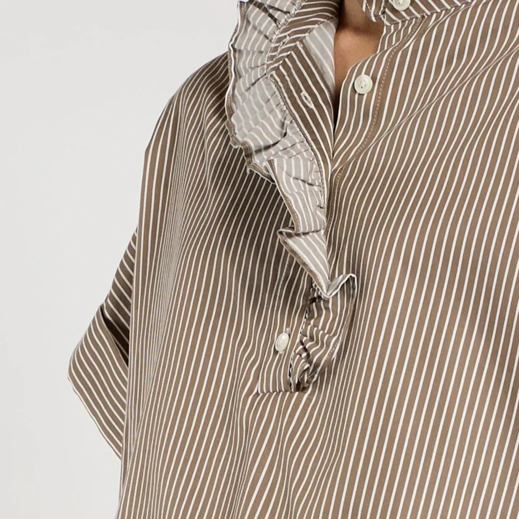 CHRISTY LYNN MABEL TOP