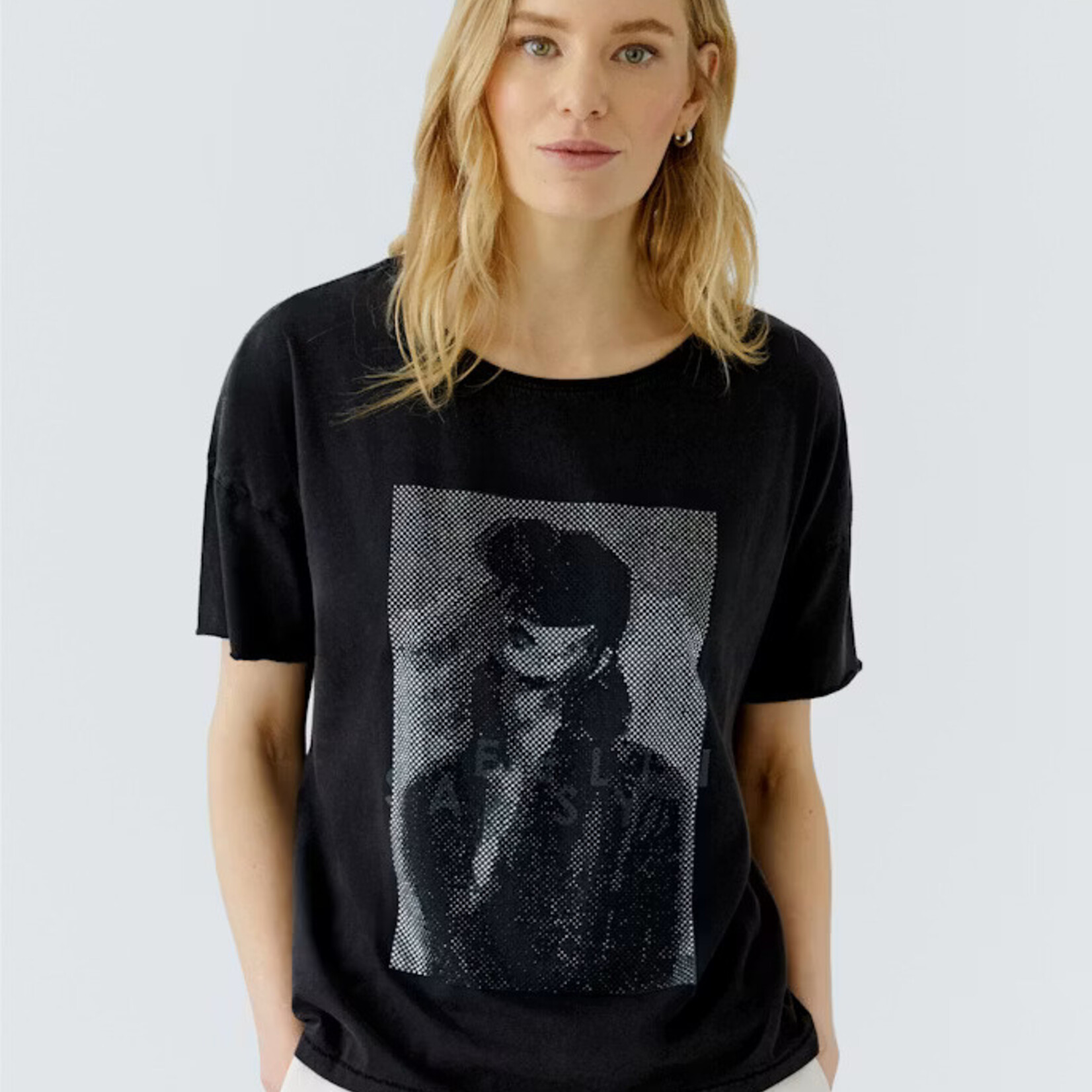 WASHED OUT BLACK T-SHIRT