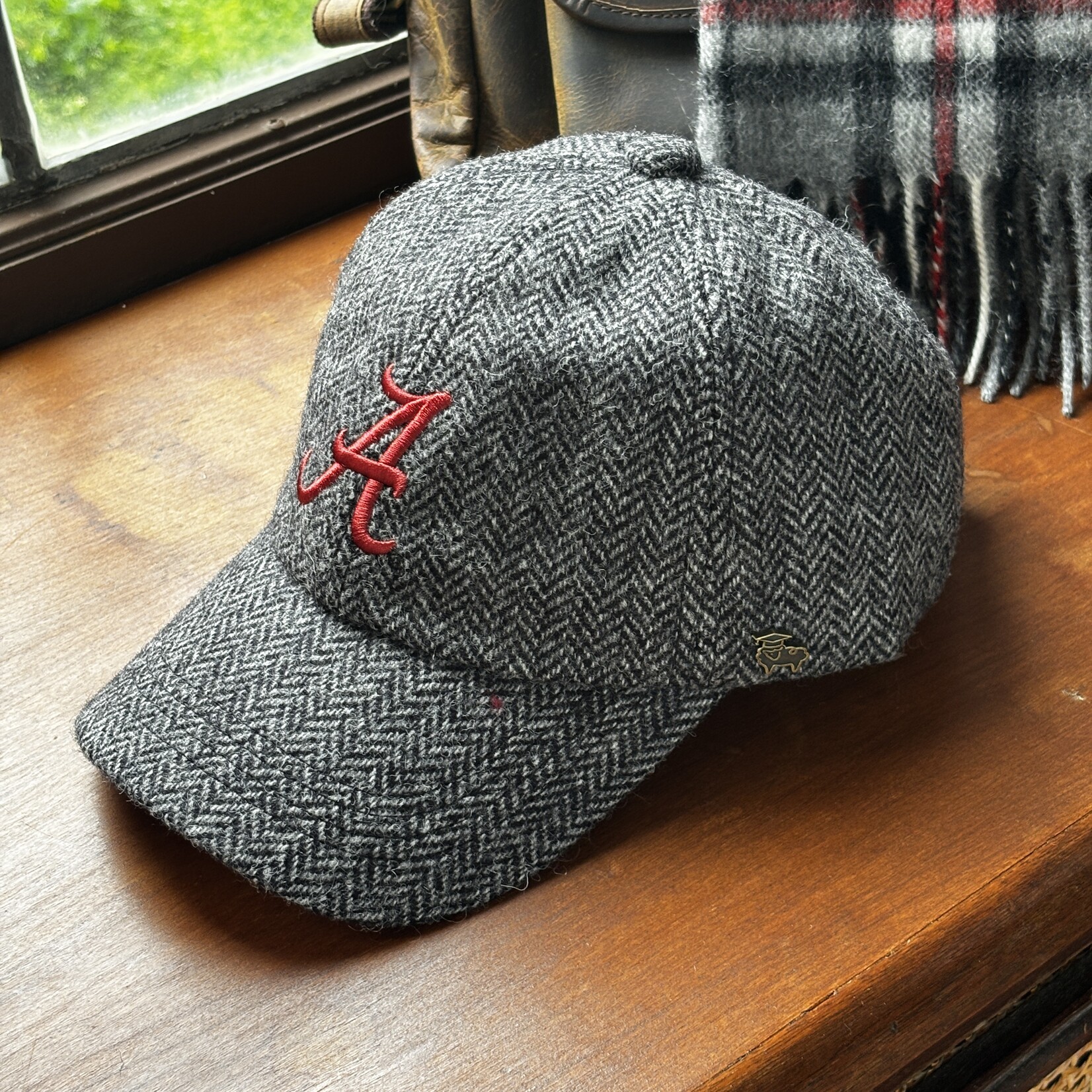 COLLEGIATE KNITWEAR  UNIVERSITY OF ALABAMA COLLEGIATE BASEBALL CAP