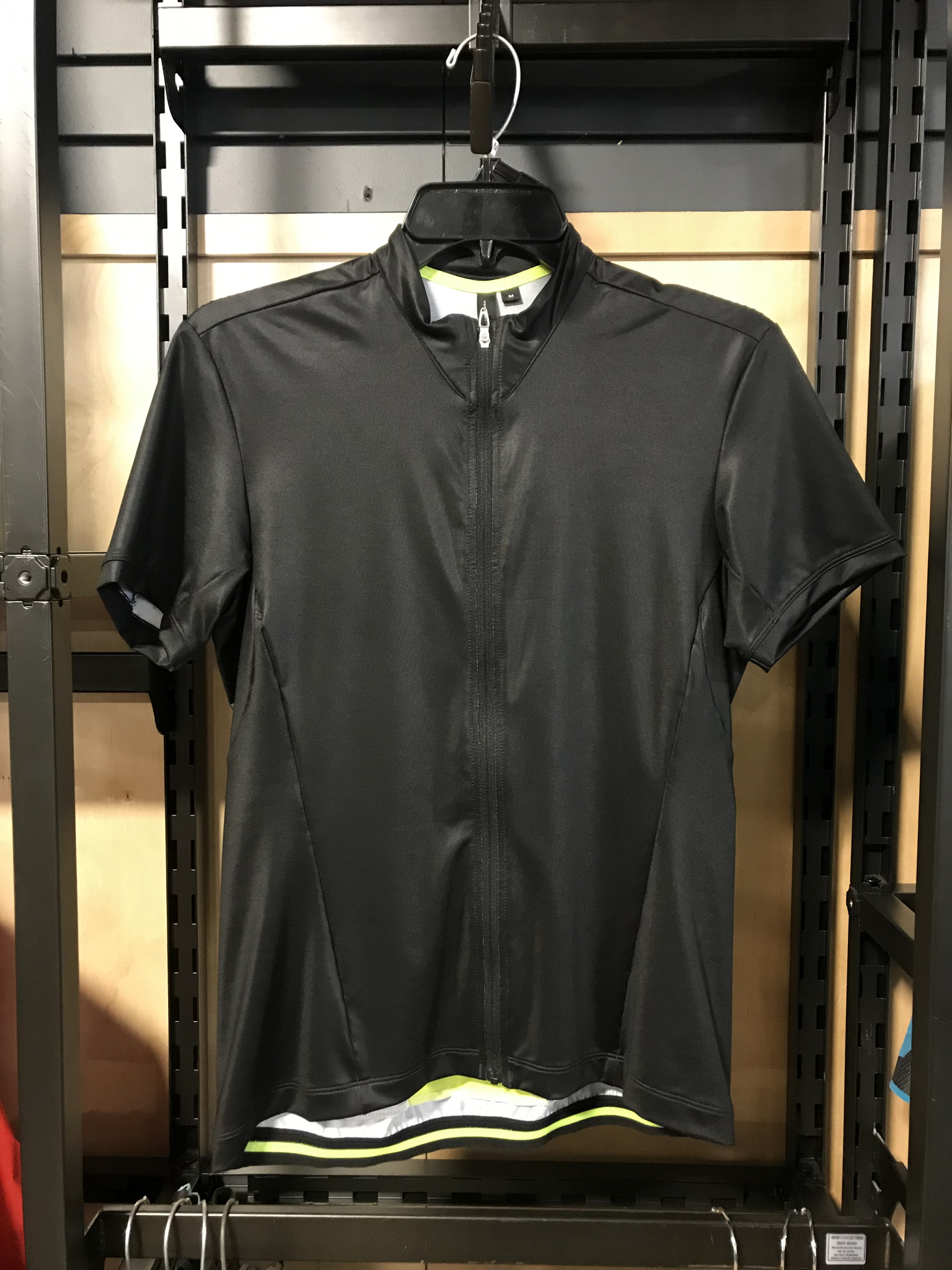 specialized clothing clearance