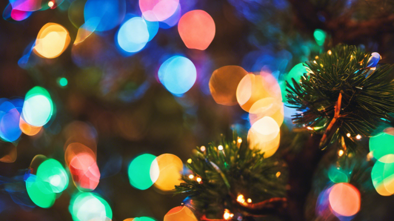 How to Decorate Your Outdoor Trees With Christmas Lights