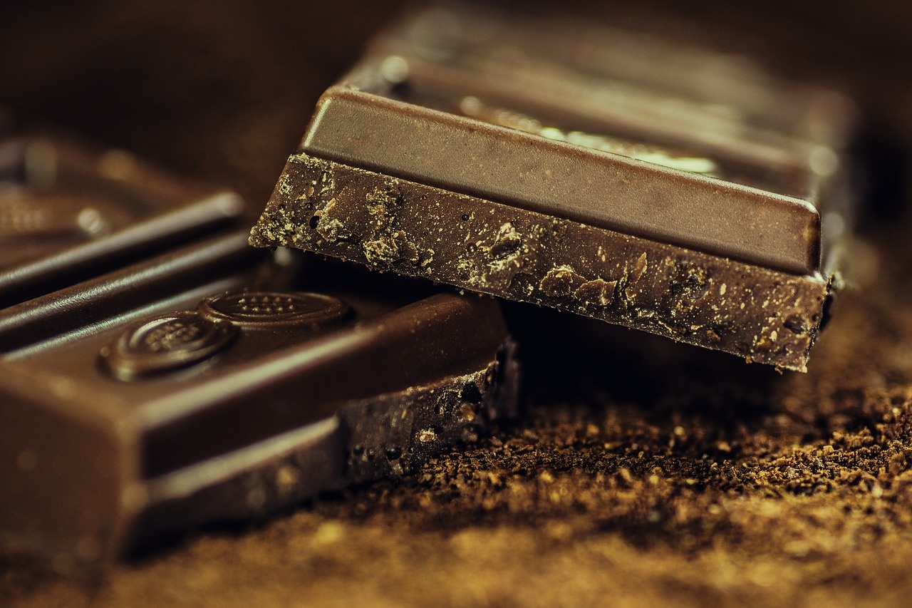 How the Dutch Made Chocolate