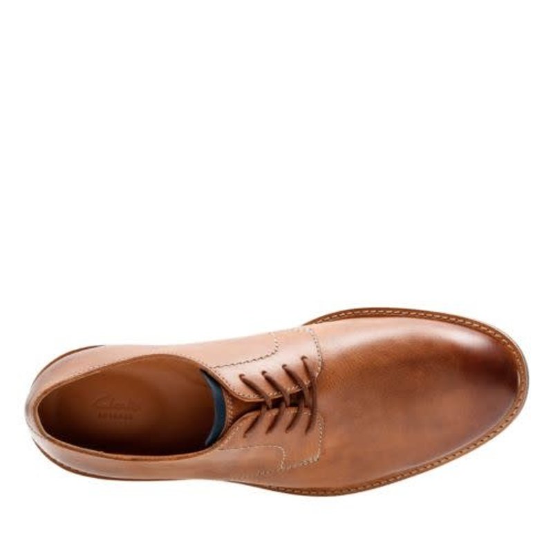 CLARKS CLARKS- ATTICUS LACE- TAN LEATHER - Foot Sensation