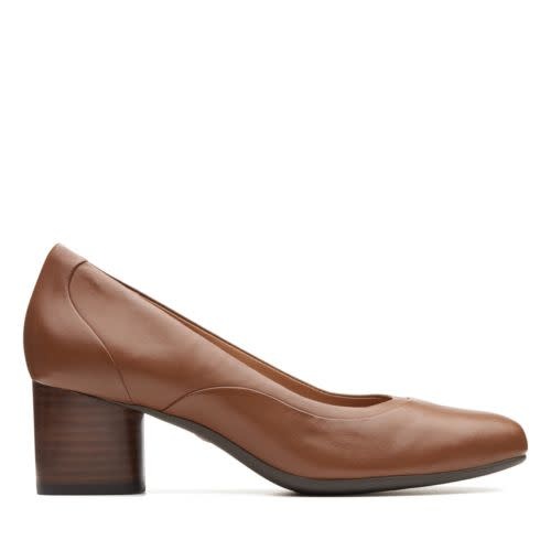 un cosmo strap clarks