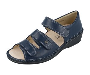 Finn comfort shop white sandals