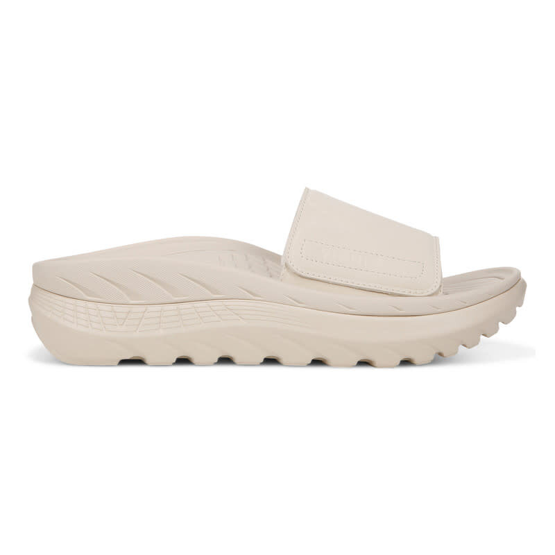 VIONIC VIONIC BLISSFUL REJUVENATE PLATFORM SANDAL CREAM