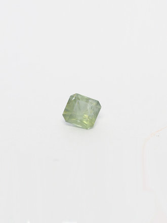 0.65ct Square-cut Unheated Yellowish Green Montana Sapphire Gemstone (Missouri river near Helena)