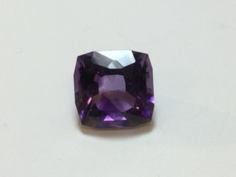 7.95ct Fancy Square-cut Amethyst Gemstone