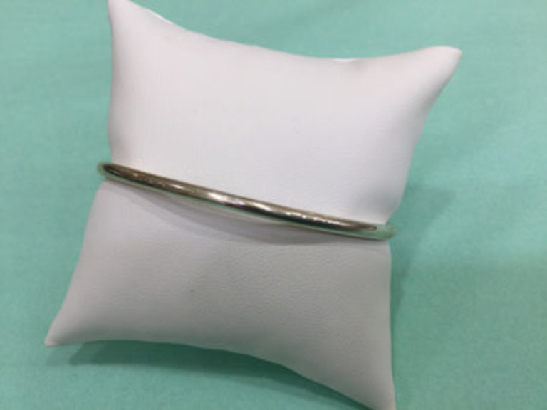 Sterling Silver Kera Bangle Bracelet 7 inch 6 grams