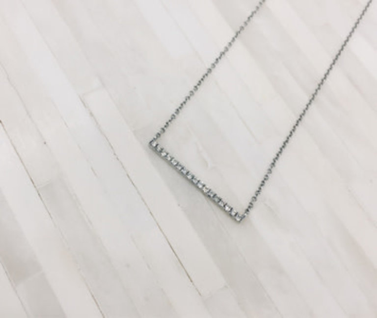 14KW Diamond Bar Necklace with 0.16ctw diamonds H SI2-I1