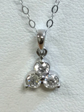 14KW 0.33ctw Three-Stone Diamond 18-inch Necklace