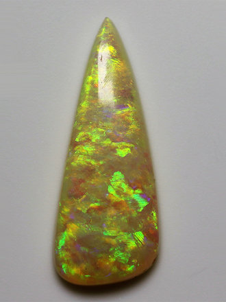 3.25ct freeshape Green Mintabie White Opal Cabochon 3.25ct freeshape Green Mintabie White Opal Cabochon