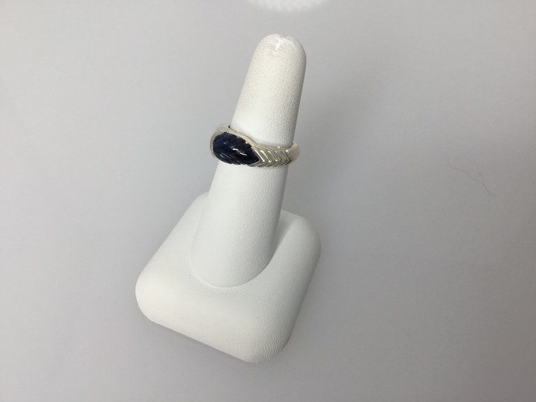 Sterling Silver Carved Blue Sapphire Ring - size 6