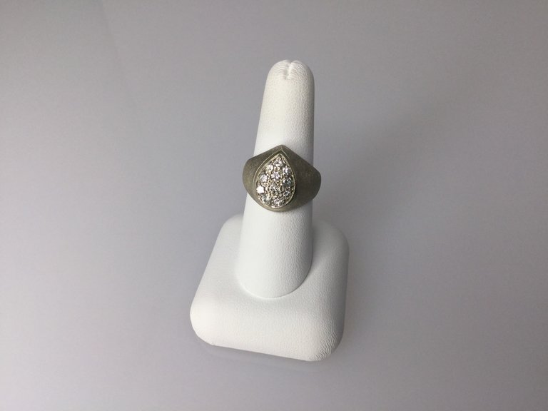 10KW 0.75 ctw  Estate Diamond Cluster Ring - Size 7