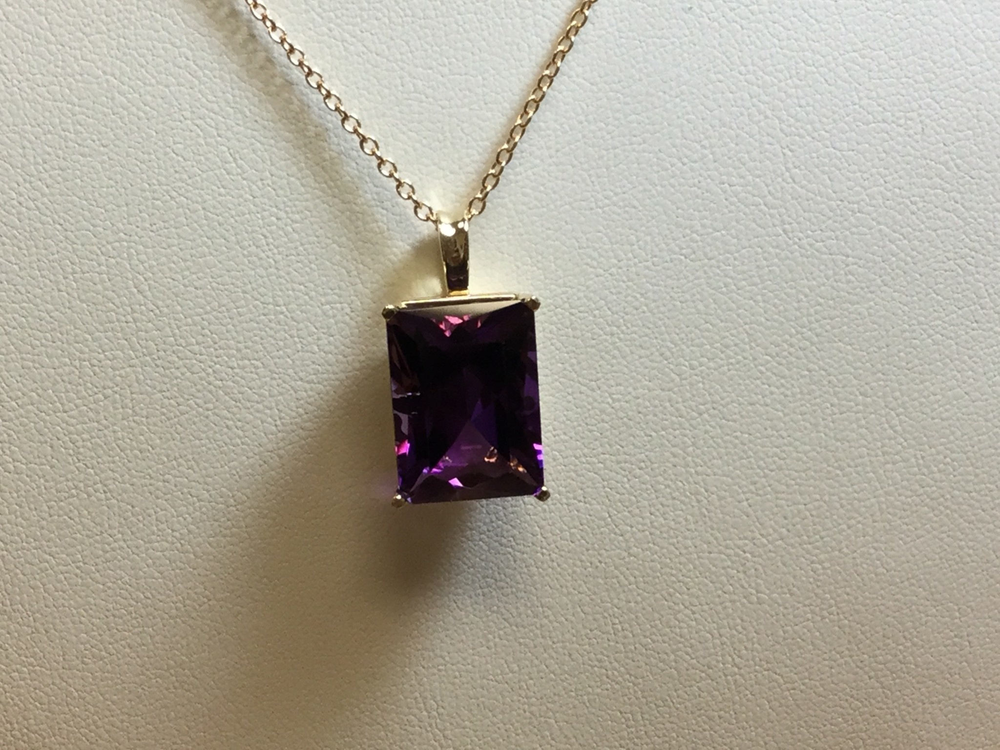 10 Carat Emerald Cut Amethyst in 18K Yellow Gold Thin Bezel Necklace Pendant  For Sale at 1stDibs | what is josh gates necklace, josh gates pendant, josh  gates necklace meaning