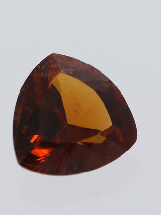 1.15ct Trillion-cut 7x7mm Spessartine Garnet Gemstone 1.15ct Trillion-cut 7x7mm Spessartine Garnet Gemstone