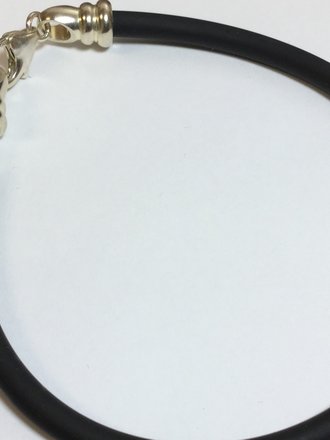 Sterling Silver Black Polyvinyl Kera Bracelet 8 inch